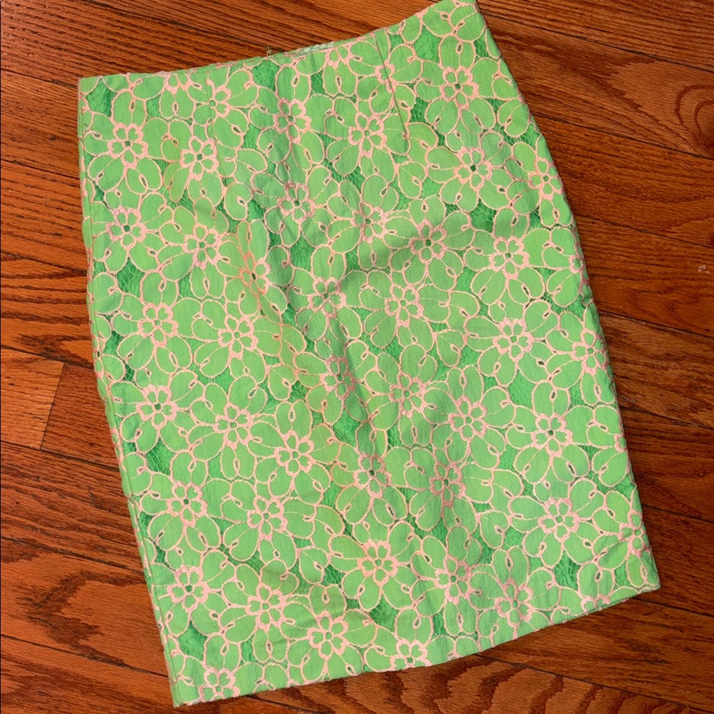 Lilly Pulitzer Hyacinth Two-Tone Lace Pencil Skirt - Picture 3 of 7